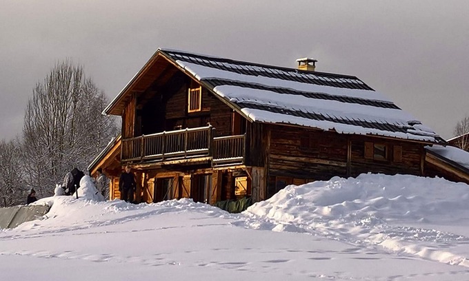 Les Saisies Ski Chalet | Family Chalet with Slope Access & High Guest Rating 9.6