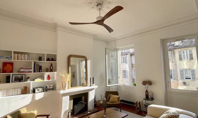 Lodi Apartment | Guest Rated 10/10: Ideal Marseillan Flat with Kitchen