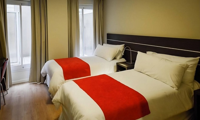 El Centro Hotel | Ideal Group Unit Near Plaza de Mayo & Casa Rosada