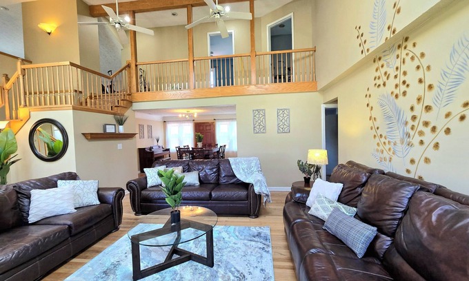 Olmsted Falls House | Spacious, Updated, 5BR 3BA, Game room,nFirst Floor 3BR 2BA