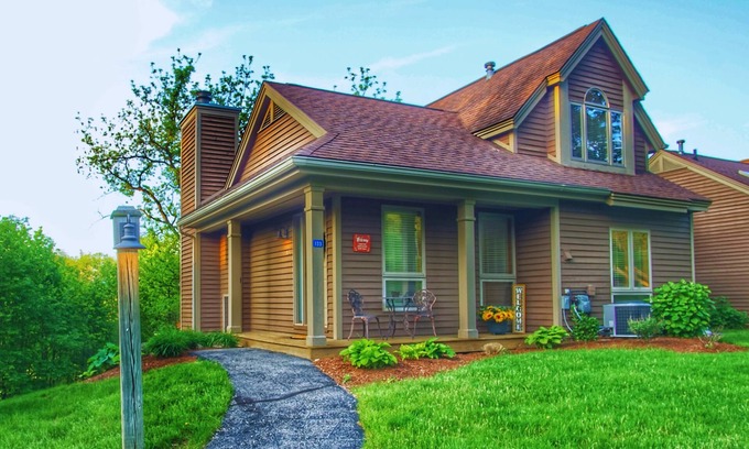 The Galena Territory Villa | Relaxing Golf Villa with Pools, Trails & Lake Access