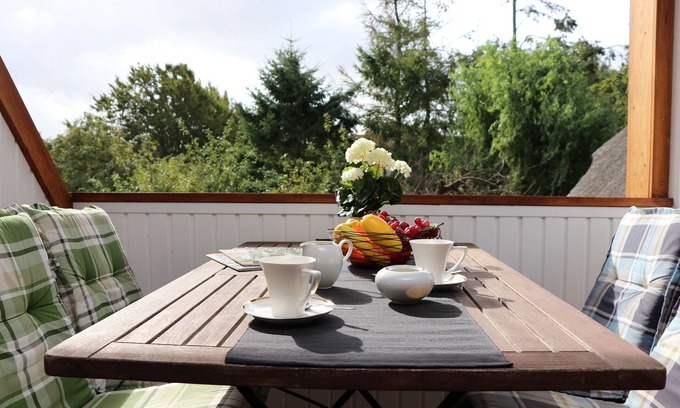 Ostseebad Ahrenshoop Apartment | Scenic Vacation Apartment Overlooking the Bodden