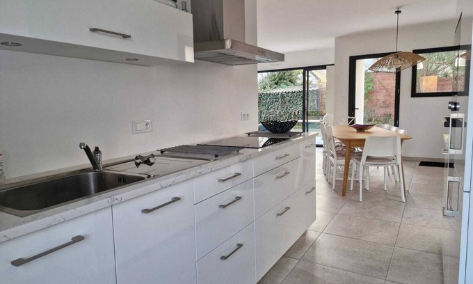 Saint-Jean-le-Thomas Villa | Spacious villa 3 minutes from the beach An invitation to relaxation and beauty,