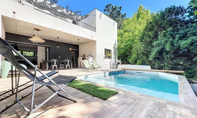 Baho House | Spacious Villa in Baho with Pool, 5 Ensuite Bedrooms, Modern Kitchen & Terrace