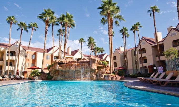 Las Vegas Apartment | Elegant Villa in Las Vegas with Pool and Spa Amenities
