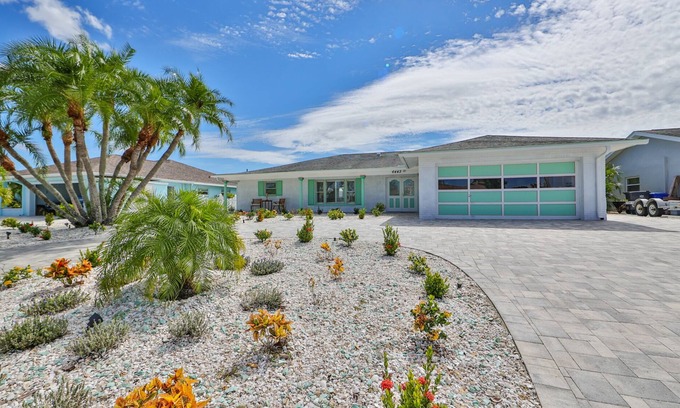 Apollo Beach House | Idyllic Waterfront Retreat in Apollo Beach with Pool & Dock