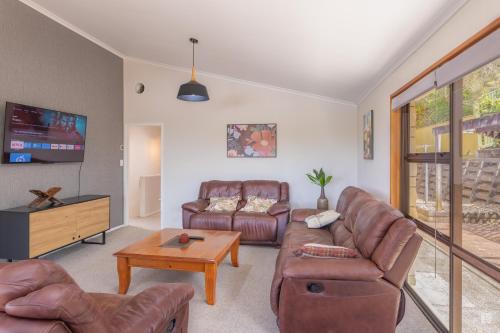 Dinsdale House | Stunning Views and Family-Friendly Comfort in the City