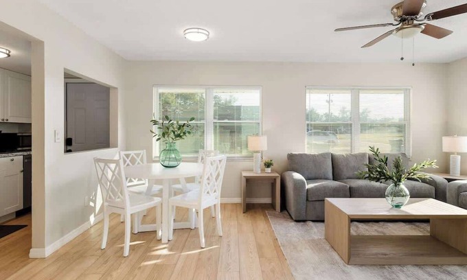 Downtown Zephyrhills House | Spacious Zephyrhills Duplex #1