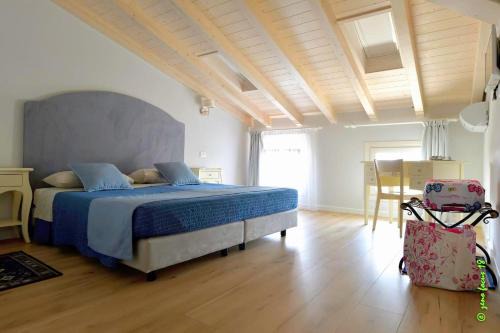 Castelnuovo del Garda House | Remarkable Spagnoi Rooms: Guest Rated 9.6/10 with Kitchen