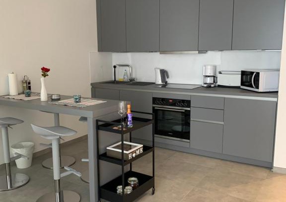 Holweide Apartment | Cozy Spanish Flair in the Heart of Köln - Family Friendly