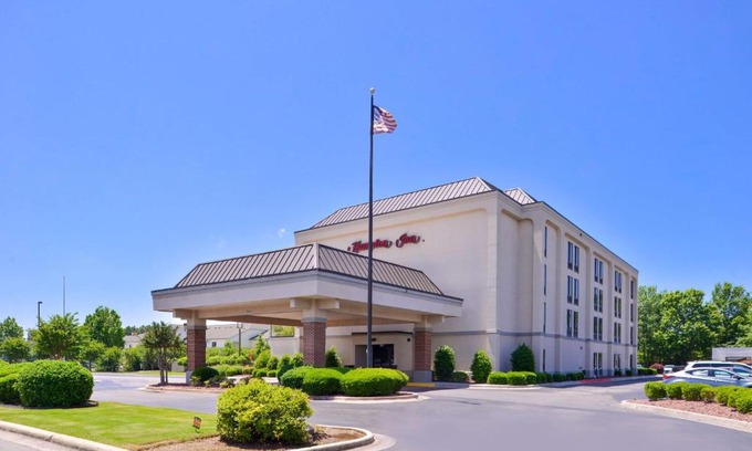 Decatur Hotel | Comfortable Stay at Hampton Inn by Hilton Decatur with Pool