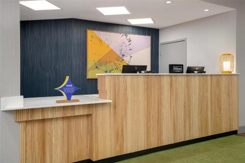 Rahway Hotel | Modern Comfort at Spark by Hilton Rahway with Pool Access