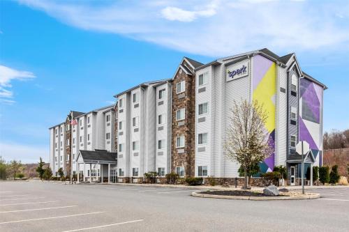 Wilkes-Barre Hotel | Comfortable Stays at Microtel Inn & Suites Wilkes-Barre
