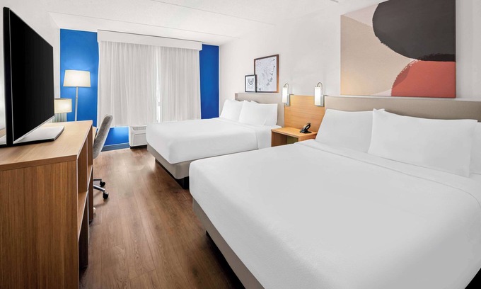 Woodbridge Hotel | Comfortable Stay at Country Inn & Suites, Potomac Mills