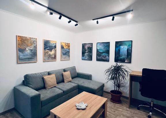 Nad Jazerom Apartment | Excellent Sparrow Apartments - Pet and Child Friendly Stay