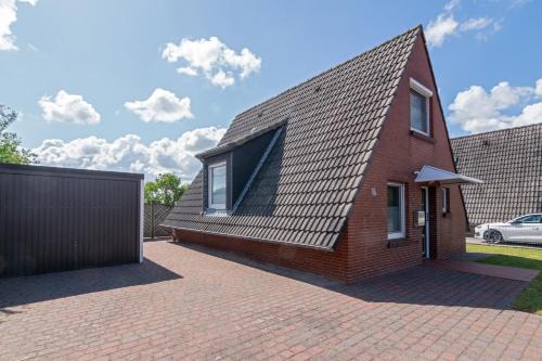 Westeraccumersiel House | Seaside Retreat at Spatzenhorst - 4-Star Ocean View Getaway