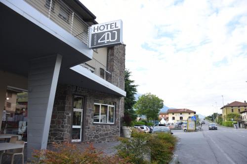 Pian Camuno Hotel | Budget-Friendly Getaway at Spazio42 with Breakfast Included