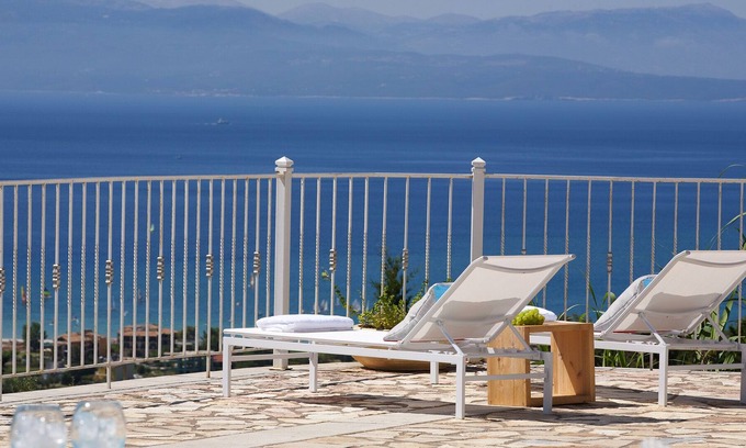 Evgiros Villa | Special Offers for Villa Mylos with Private Pool Ideal for Couples-Adults Only!
