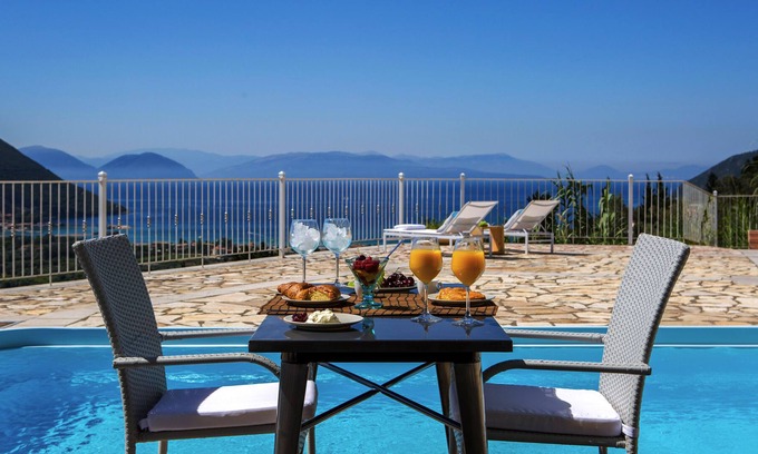 Evgiros House | Special Offers Villa Katsiki with Private Pool and Sea Views-Adults Only!