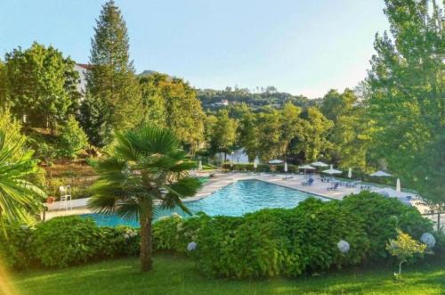 Sao Tiaguinho Apartment | Discover Rais Sul - Family & Pet-Friendly Retreat