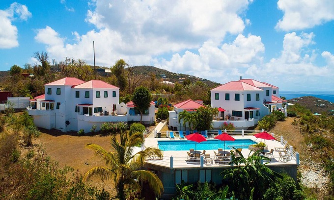Estate Bethany House | Spectacular 2 BR/2.5 BA Townhome Villa w/Pool and Awesome Ocean Views!