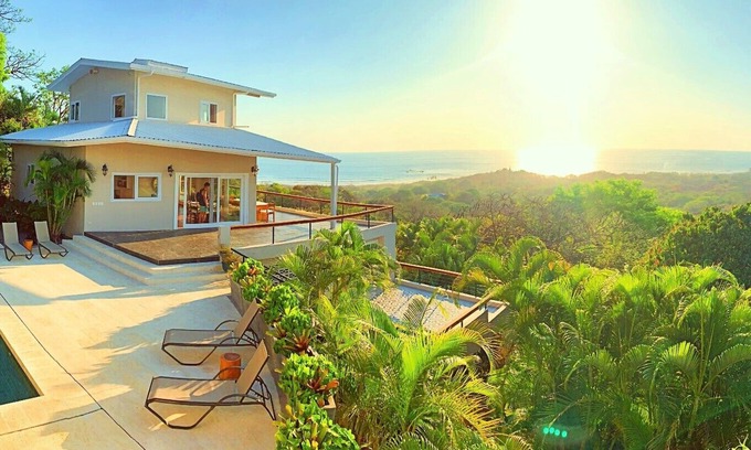 Nosara House | Unforgettable Ocean & Mountain Views in a Private Retreat