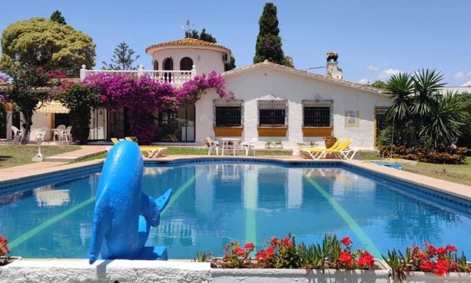 San Pedro de Alcantara Villa | Idyllic Linda Vista Playa Villa with Private Pool & BBQ