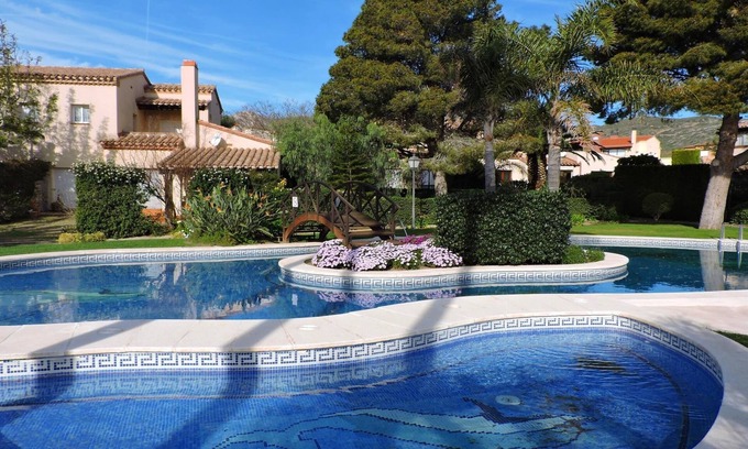 Bonmont Terres Noves Apartment | Beautiful Apartment with Garden, BBQ, and Pool Access
