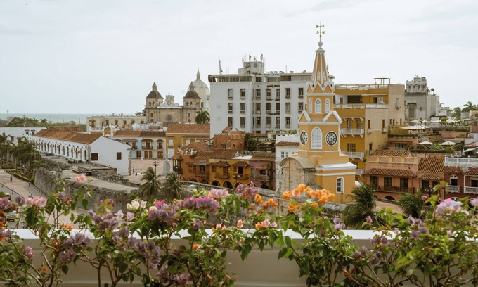 Cartagena Walled City Hotel | Spectacular views of Cartagena Clock Tower, terrace, jacuzzi, WiFi, AC
