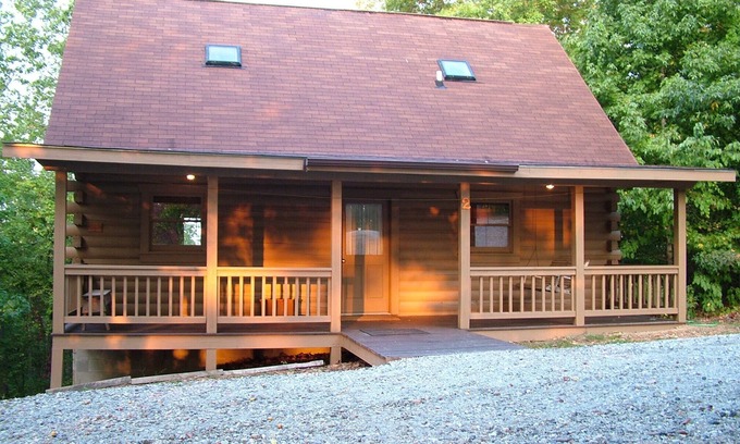 Pine Mountain Cabin | Inviting Mountain Retreat with Hot Tub & Guest Rated 9.4