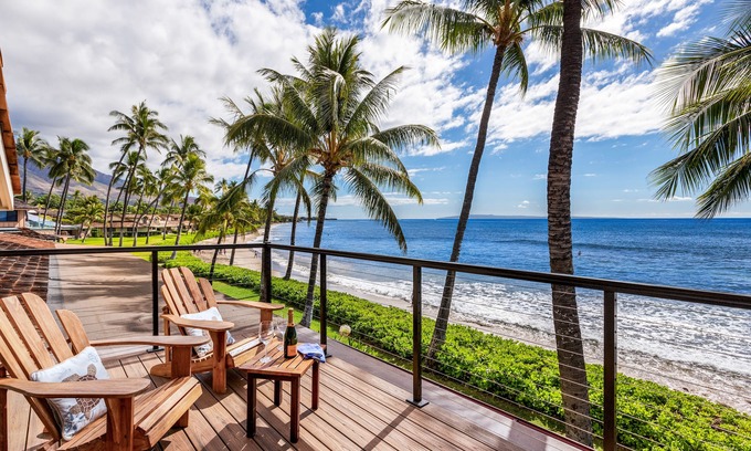 Historic Lahaina Front Street House | Spectacular Ocean Front Family Vacation Home 4 bed 4 bath AC and pool.