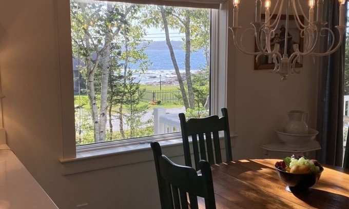 New Harbor Cottage | Ideal Ocean-View Cottage with Pool and Breakfast Included