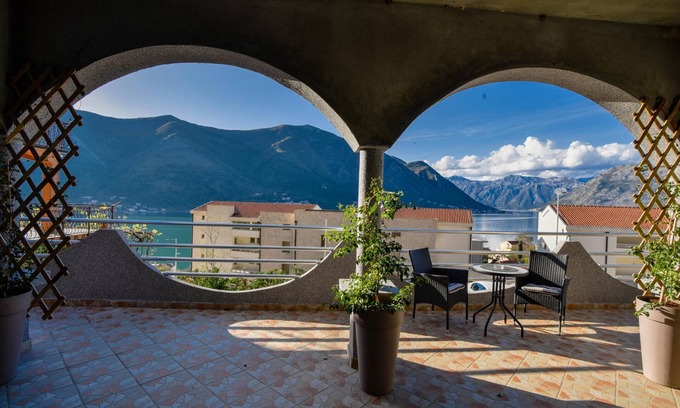 Dobrota Apartment | Breathtaking Sea View Retreat with Family-Friendly Amenities