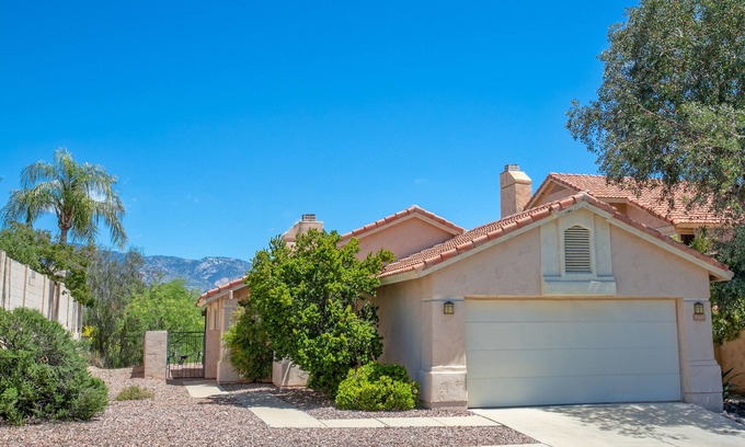 Copper Creek House | Scenic Retreat in Oro Valley with Catalina Mountain Views