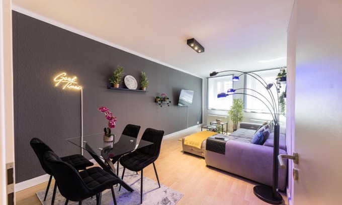 Altstadt Apartment | Family-Friendly Harbour Apartment 2 with Top Guest Ratings