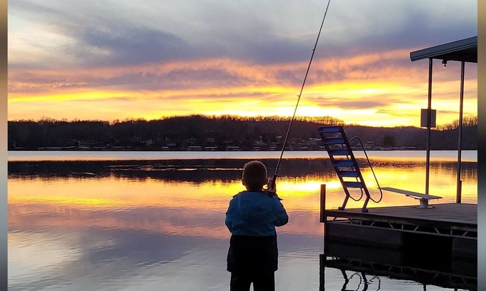 Cartwright Cove House | Experience Lake Adventures with Pool and Spa Amenities