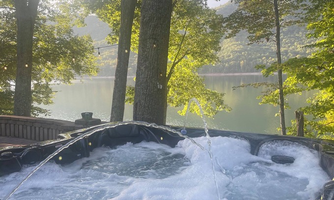Butler Cabin | Bear Cub Cabin: Lakefront Retreat with Private Dock & Fire Pit