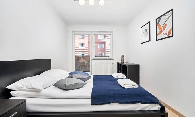 Fabryczna Apartment | Family-Friendly One-Bedroom Apartment at Spiżowa 19/2B