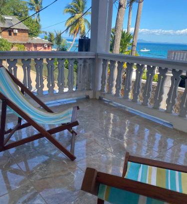 Madirokely Apartment | Oceanfront Retreat at Spices Beach Appartement Nosy Be
