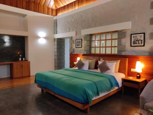 Udumbanchola Hotel | Discover SpiceTree Rajakumari with Oceanfront Pool & Spa