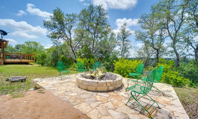 Paleface Homesteads Cabin | Top-Rated Spicewood Ranch Cabin with Deck & Barn Access