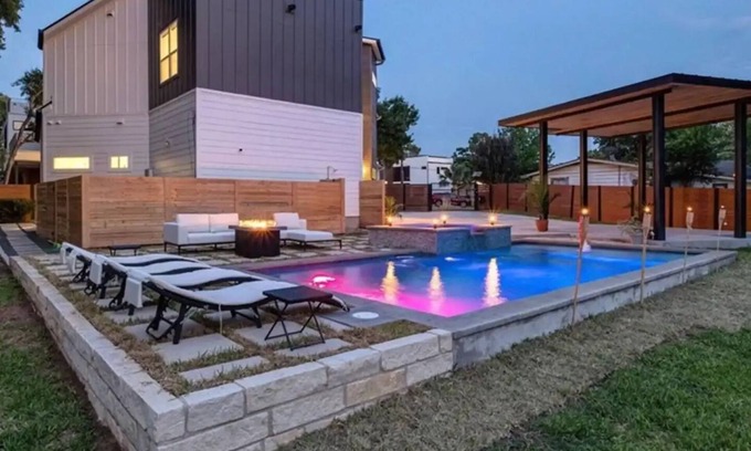 Galindo House | Unwind in Austin with Pool, Spa & 9.8 Guest Rating!