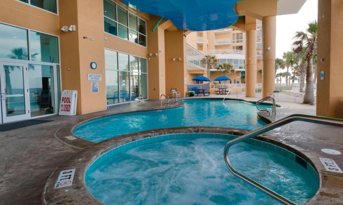 West Panama City Beach House | Unforgettable Stays at Splash Resort By BlueSwell