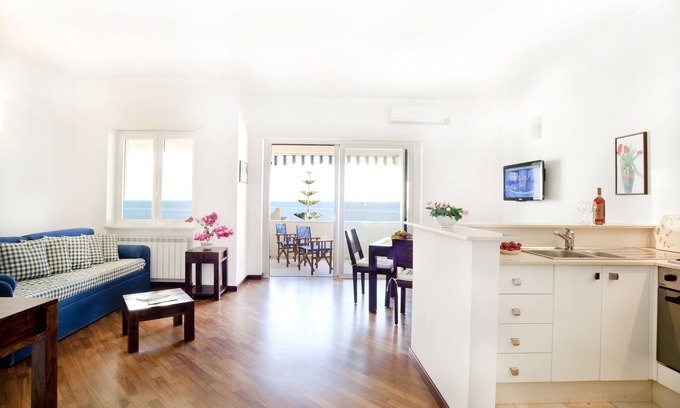 Gallipoli Apartment | Oceanview Apartment in Gallipoli for Up to 4 Guests
