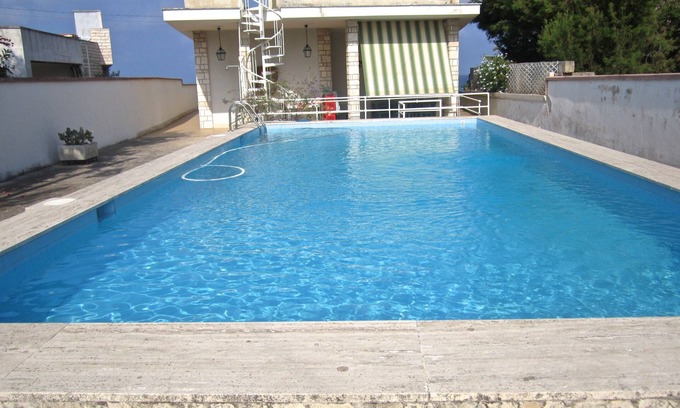 Torre Suda Villa | Relaxing Villa by the Sea with Private Pool for Groups