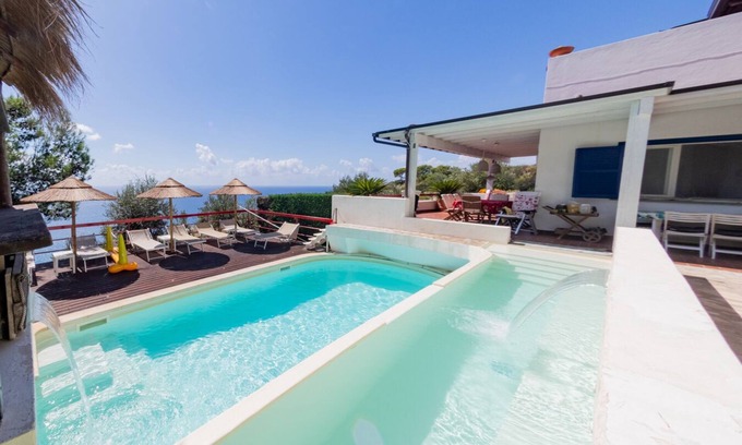Sperlonga Villa | Elegant Villa in Sperlonga with Private Pool & Ocean Views