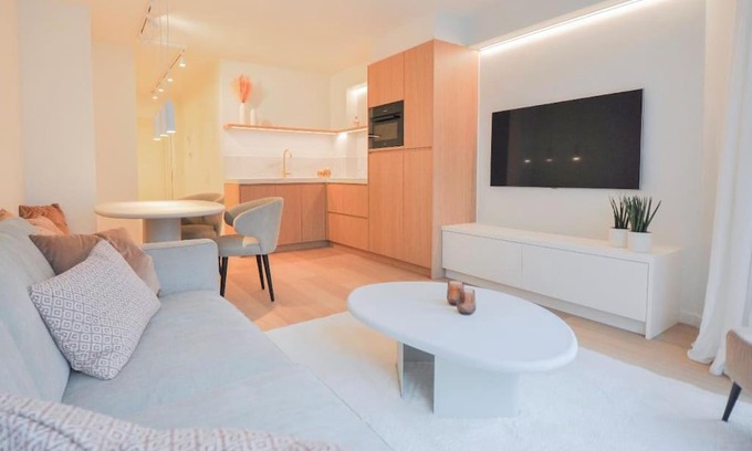 Knokke Apartment | Newly Built Apartment at Zoute with Ocean View & Beach Access