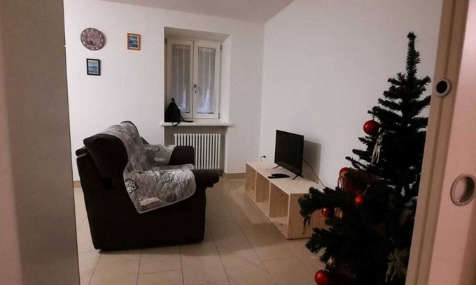 Cles Apartment | Cozy Apartment in the Heart of Val di Non, Pet-Friendly Stay