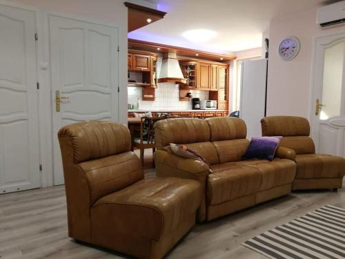 Wroclaw City Center Apartment | Tranquil Retreat in the Heart of the City
