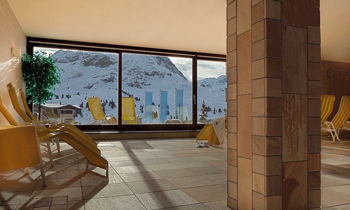 Kuhtai Hotel | Experience Sporthotel Kühtai: 4-Star Retreat with Spa & Pool